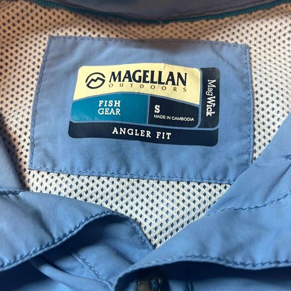 Magellan Fishing Shirt Mens Small Lightweight Sportswear Pockets Button Front Bl - Picture 5 of 6
